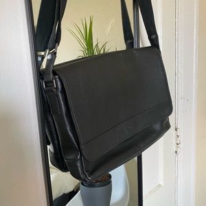 Shinola Slim Messenger